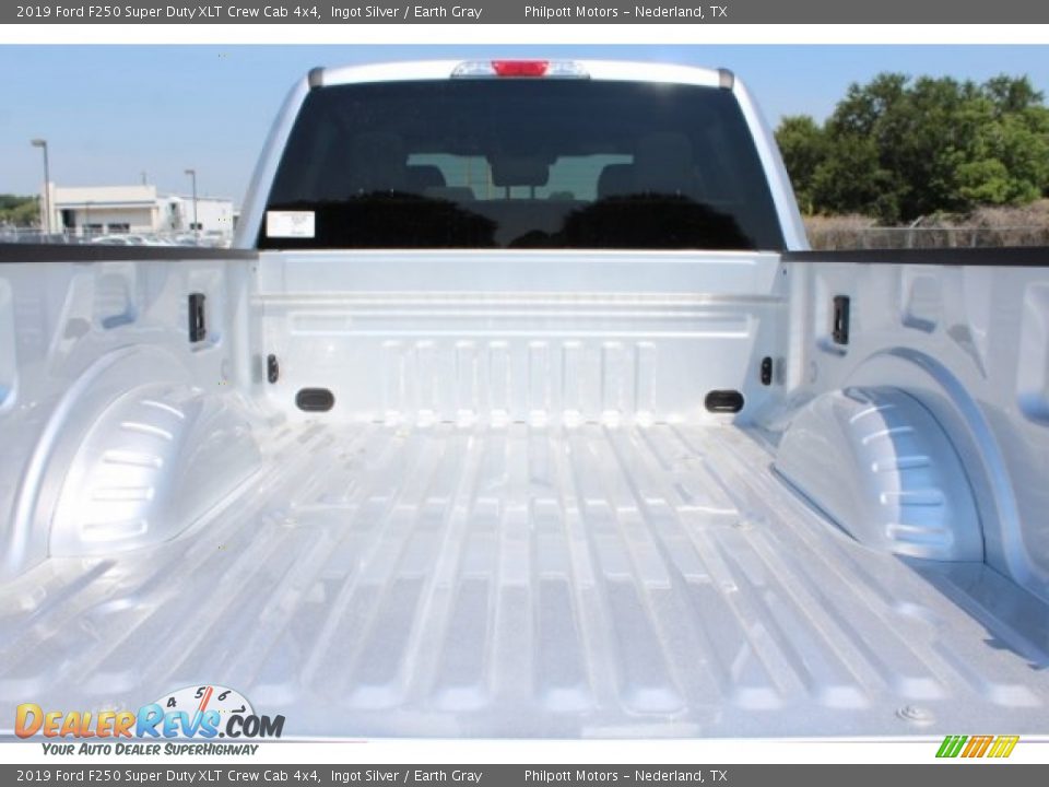 2019 Ford F250 Super Duty XLT Crew Cab 4x4 Ingot Silver / Earth Gray Photo #26