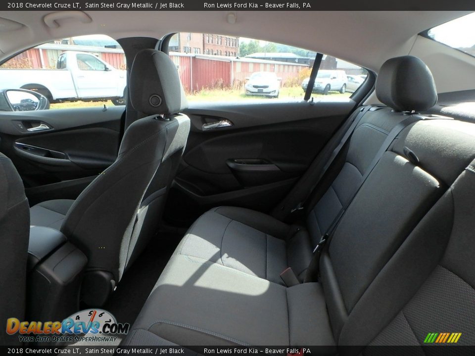 2018 Chevrolet Cruze LT Satin Steel Gray Metallic / Jet Black Photo #11