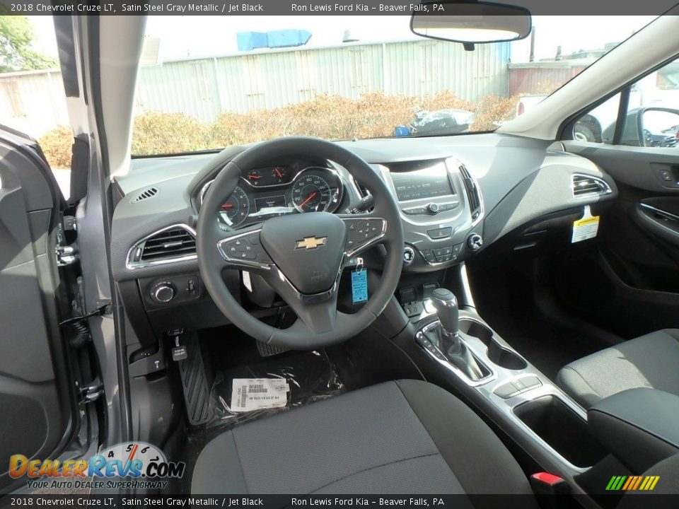 2018 Chevrolet Cruze LT Satin Steel Gray Metallic / Jet Black Photo #12
