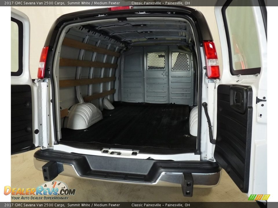 2017 GMC Savana Van 2500 Cargo Summit White / Medium Pewter Photo #6