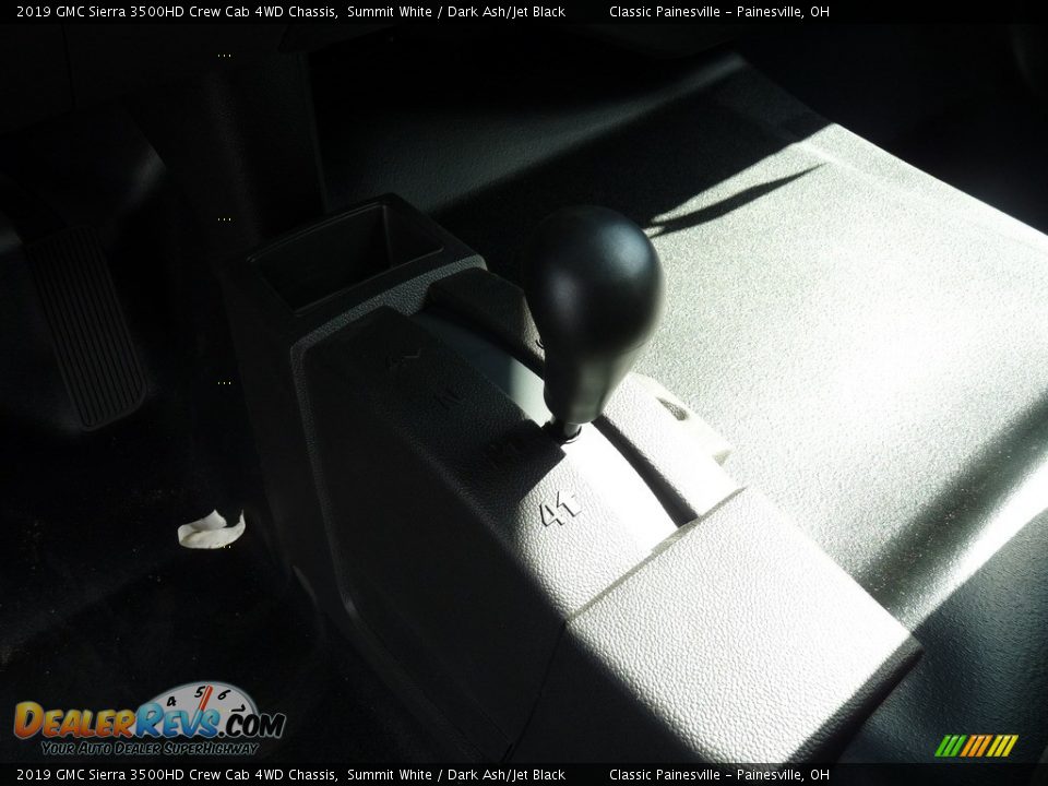 2019 GMC Sierra 3500HD Crew Cab 4WD Chassis Summit White / Dark Ash/Jet Black Photo #14