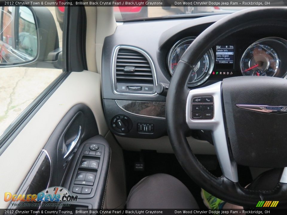 2012 Chrysler Town & Country Touring Brilliant Black Crystal Pearl / Black/Light Graystone Photo #11
