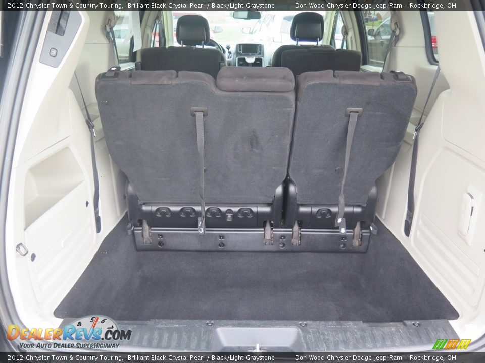 2012 Chrysler Town & Country Touring Brilliant Black Crystal Pearl / Black/Light Graystone Photo #26