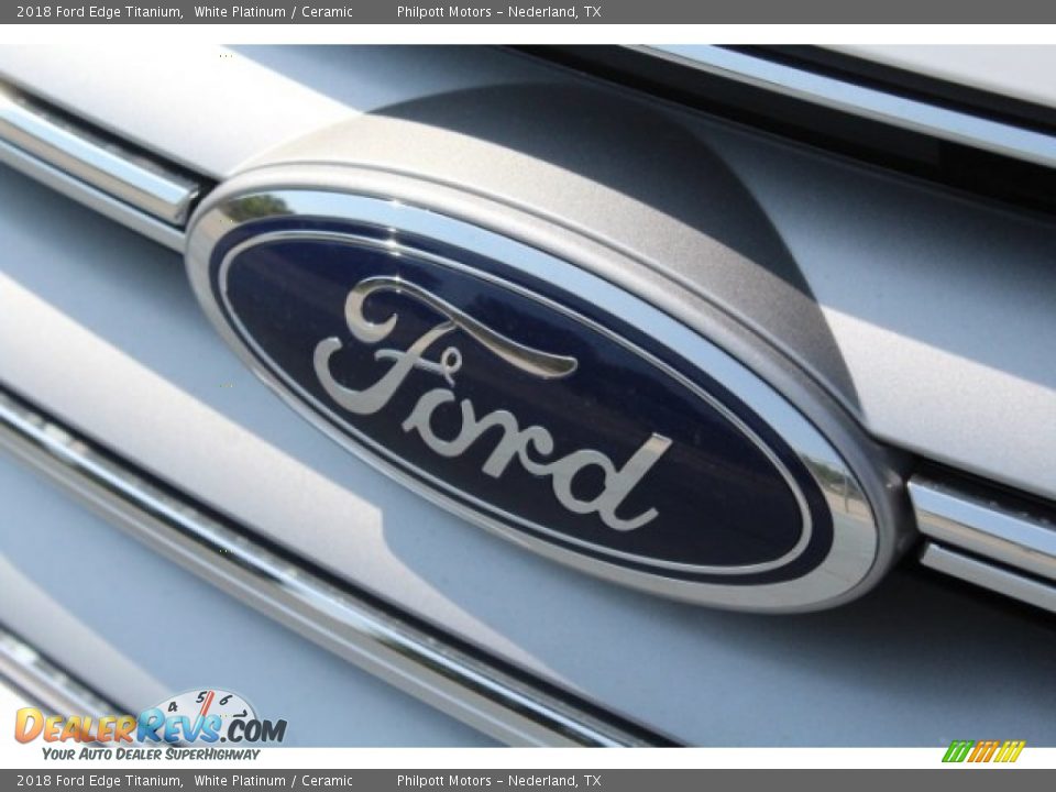 2018 Ford Edge Titanium White Platinum / Ceramic Photo #4