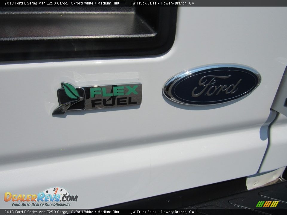 2013 Ford E Series Van E250 Cargo Oxford White / Medium Flint Photo #11