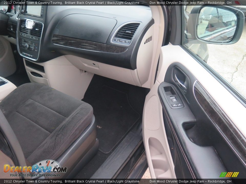 2012 Chrysler Town & Country Touring Brilliant Black Crystal Pearl / Black/Light Graystone Photo #31
