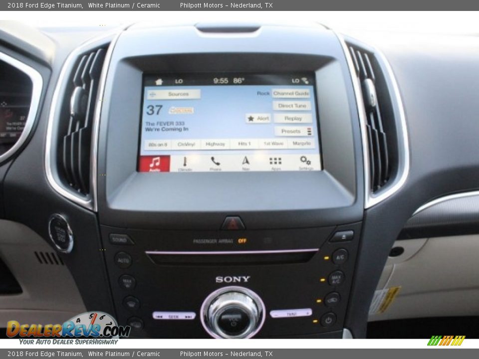 2018 Ford Edge Titanium White Platinum / Ceramic Photo #17