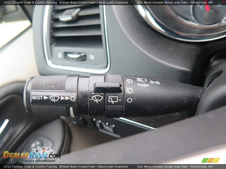 2012 Chrysler Town & Country Touring Brilliant Black Crystal Pearl / Black/Light Graystone Photo #35