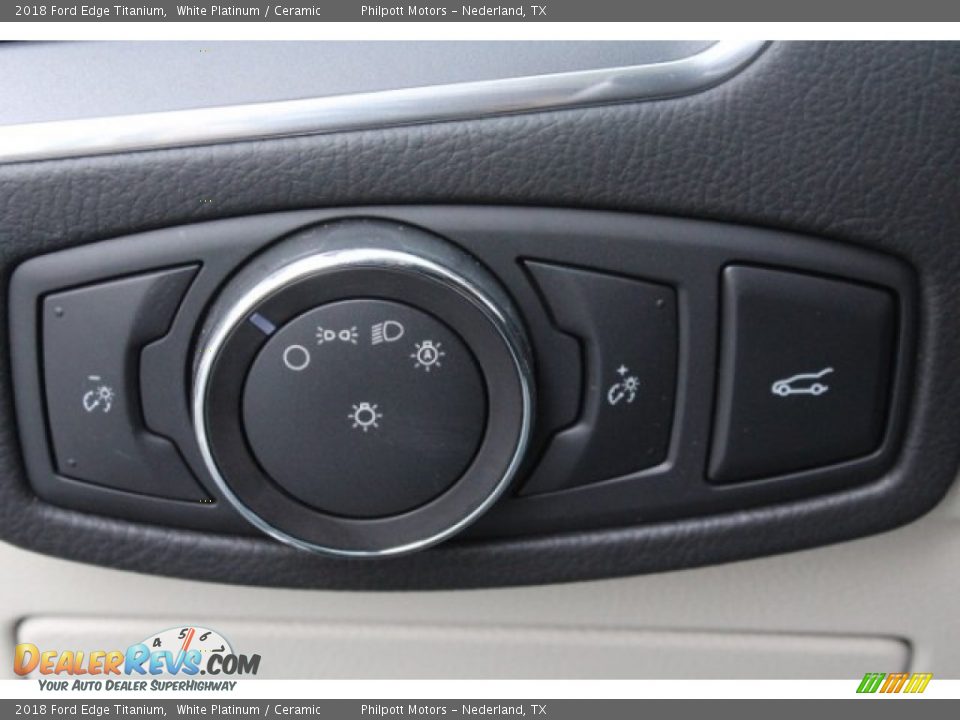 2018 Ford Edge Titanium White Platinum / Ceramic Photo #24