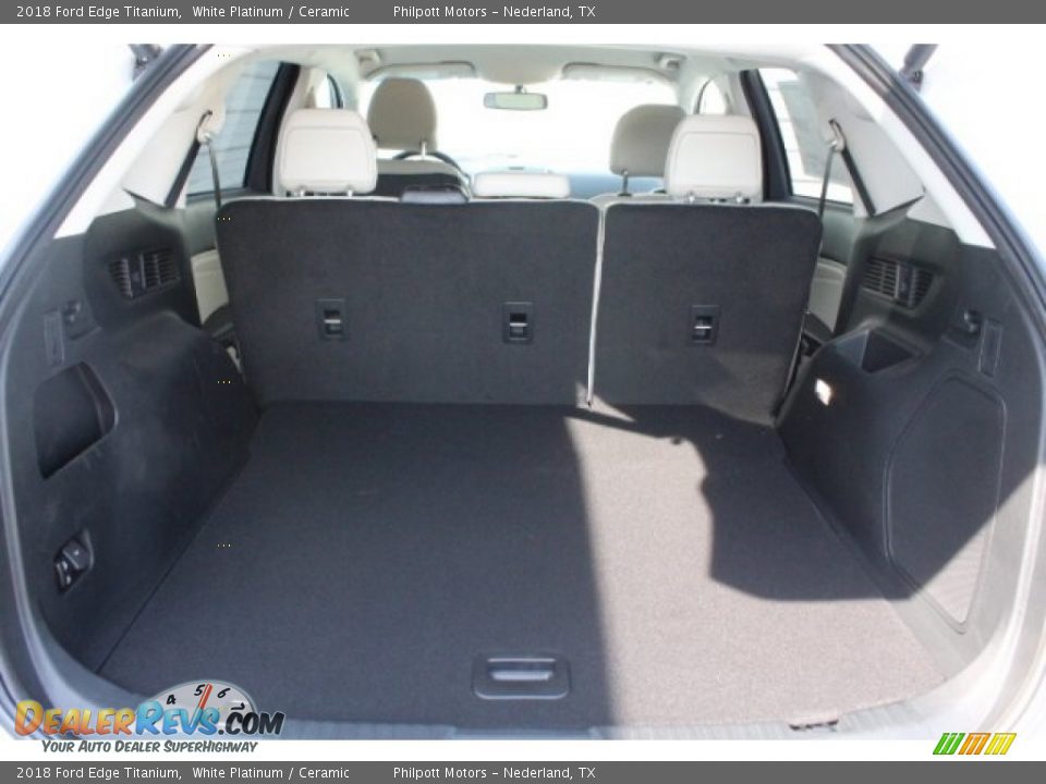2018 Ford Edge Titanium White Platinum / Ceramic Photo #29