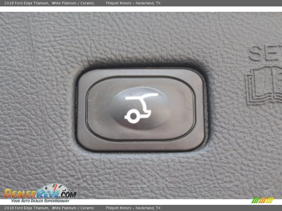 2018 Ford Edge Titanium White Platinum / Ceramic Photo #30