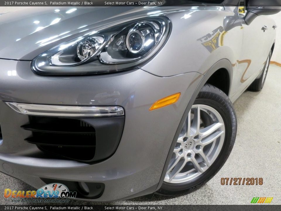 2017 Porsche Cayenne S Palladium Metallic / Black Photo #7