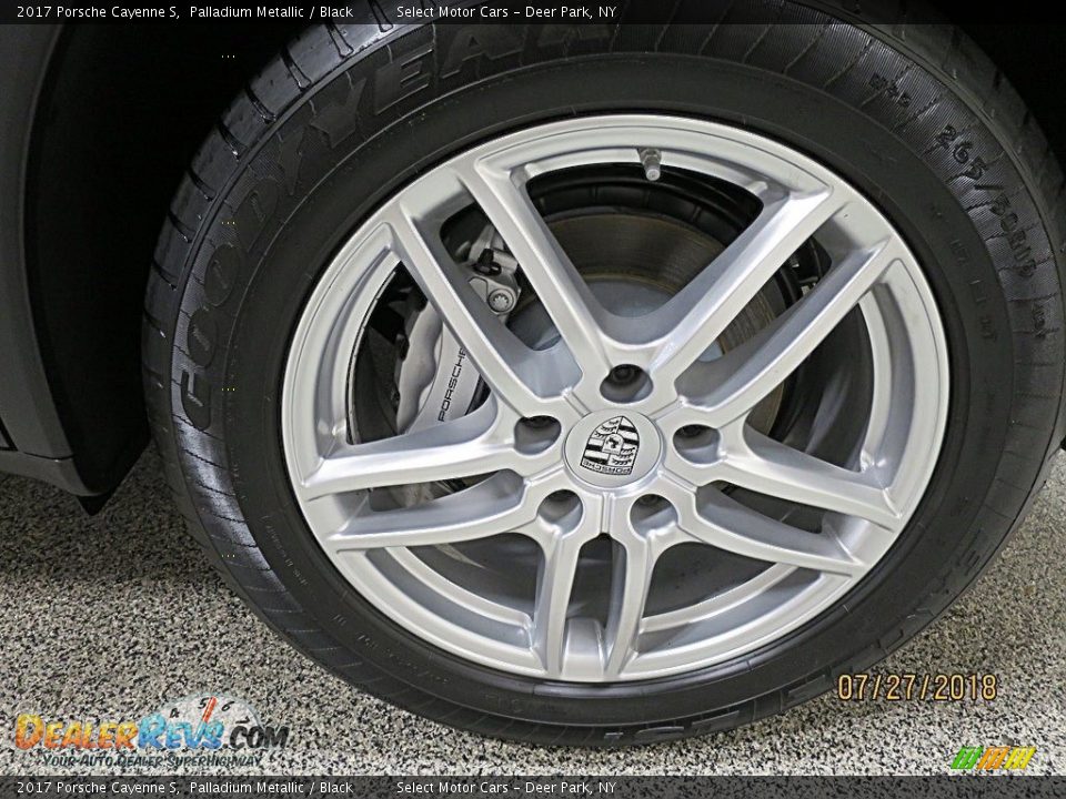 2017 Porsche Cayenne S Palladium Metallic / Black Photo #11