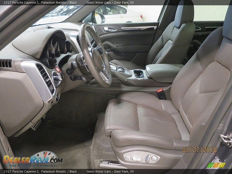 2017 Porsche Cayenne S Palladium Metallic / Black Photo #15