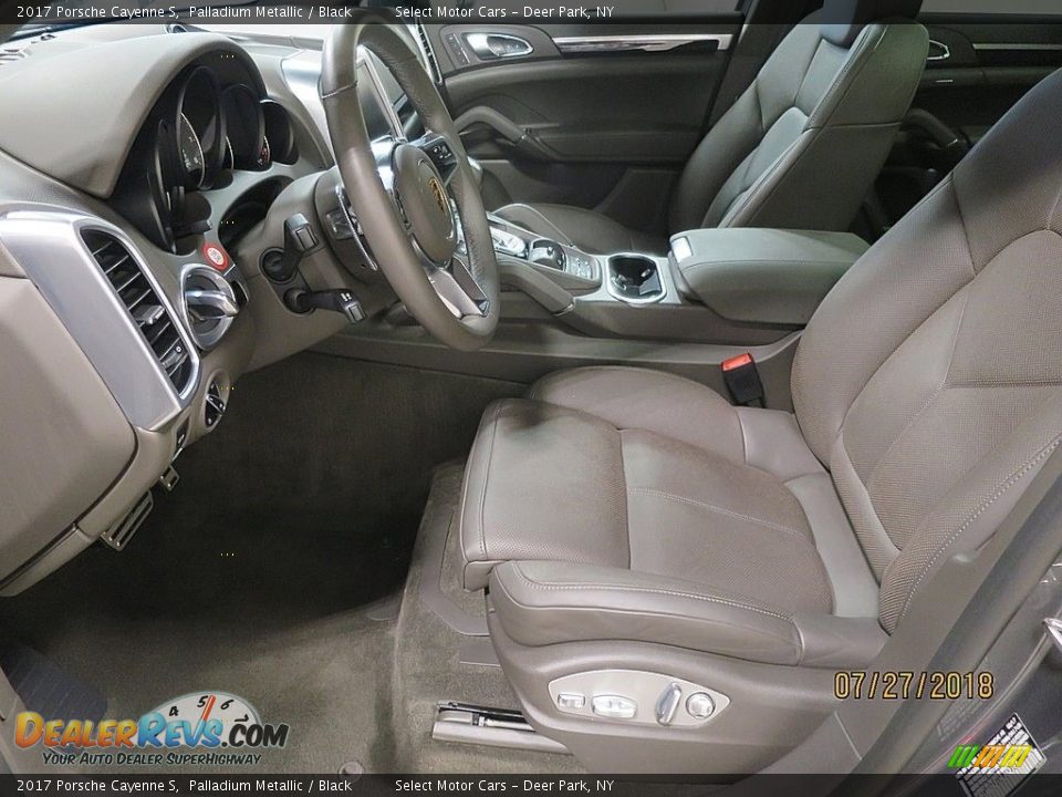 2017 Porsche Cayenne S Palladium Metallic / Black Photo #16