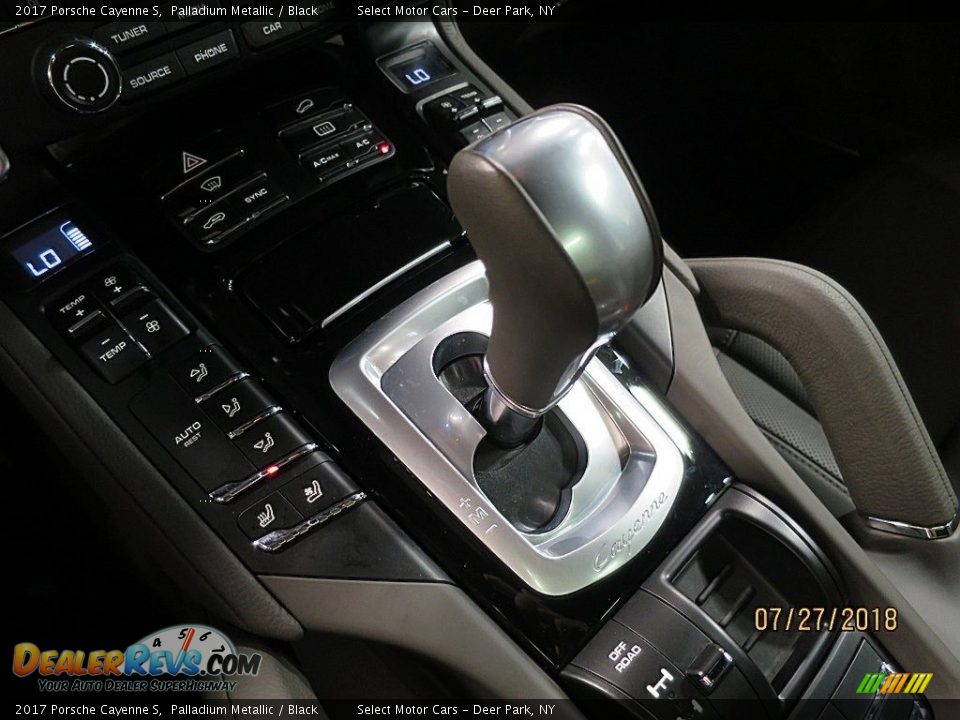 2017 Porsche Cayenne S Palladium Metallic / Black Photo #26