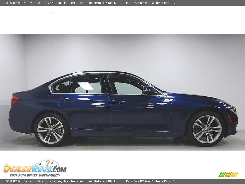 2018 BMW 3 Series 330i xDrive Sedan Mediterranean Blue Metallic / Black Photo #6