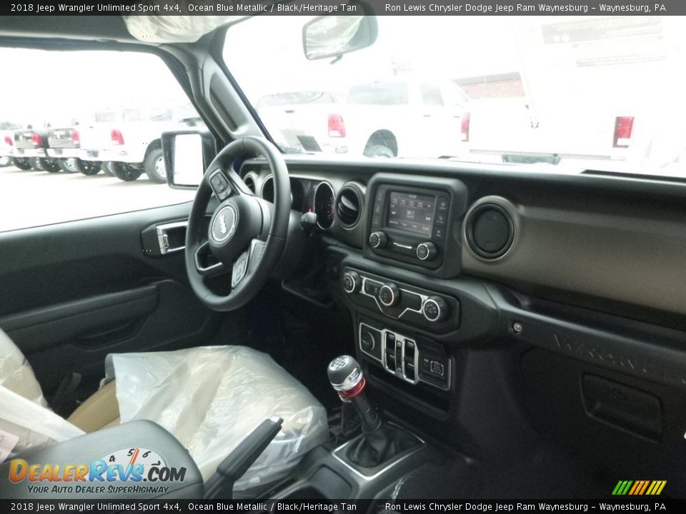 2018 Jeep Wrangler Unlimited Sport 4x4 Ocean Blue Metallic / Black/Heritage Tan Photo #11