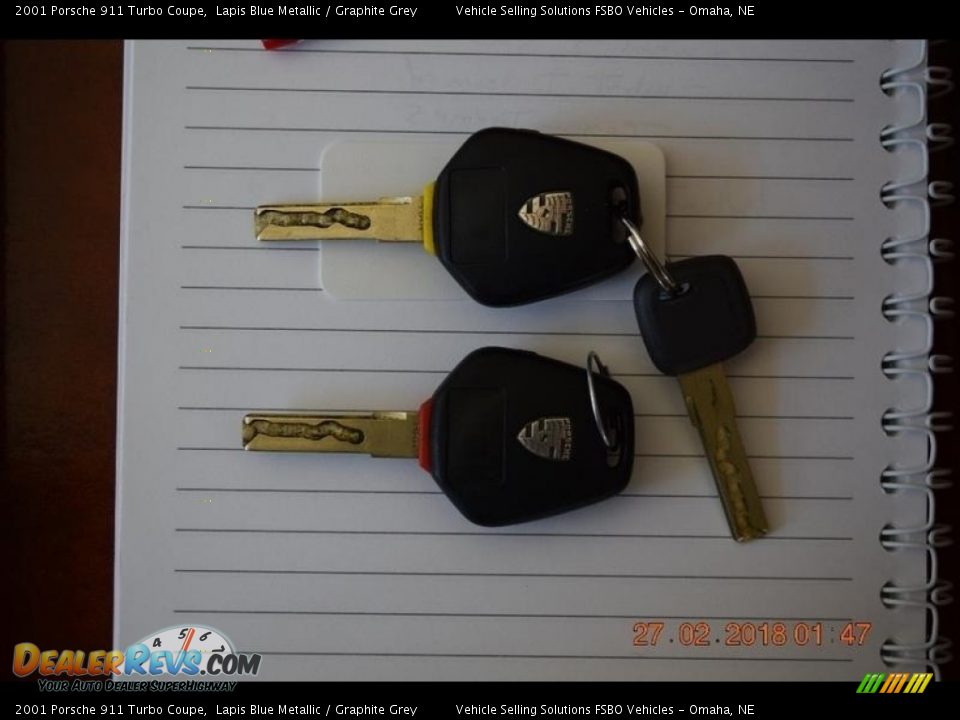 Keys of 2001 Porsche 911 Turbo Coupe Photo #18