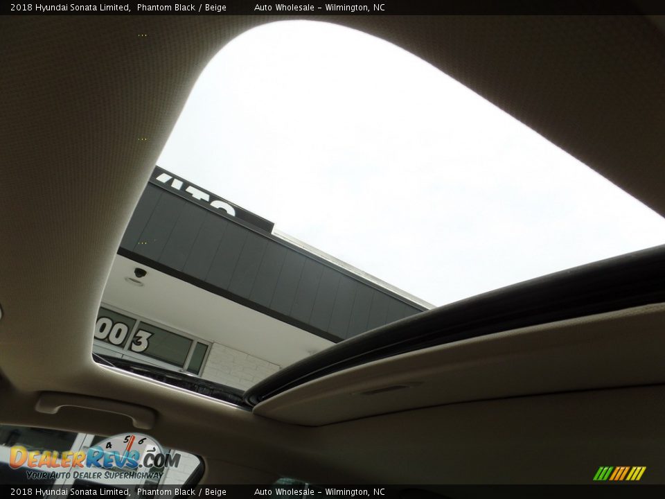 2018 Hyundai Sonata Limited Phantom Black / Beige Photo #11