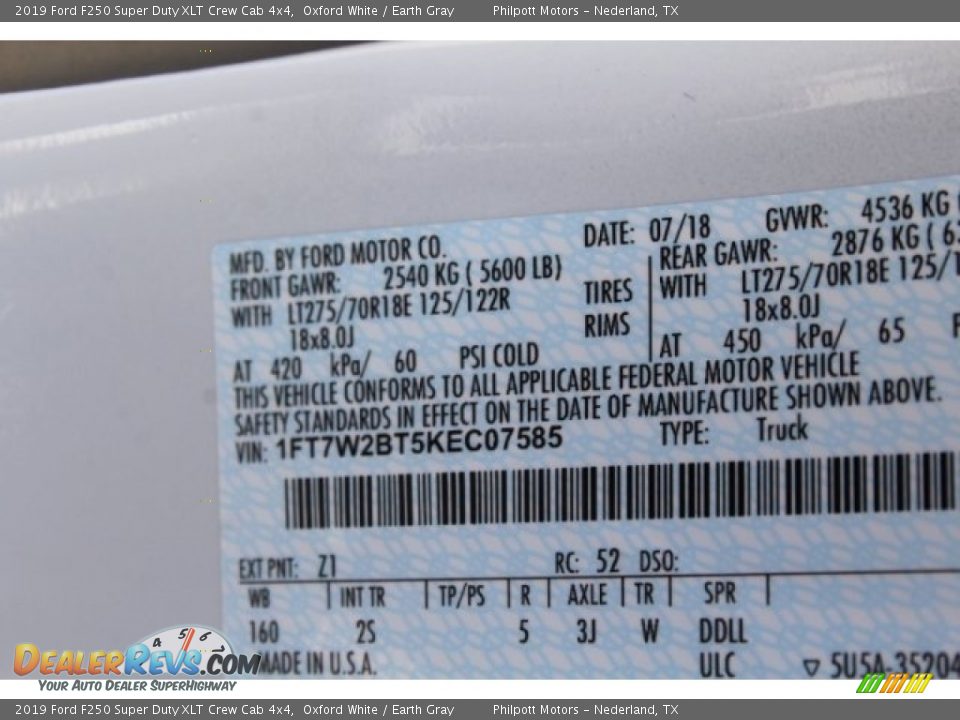 2019 Ford F250 Super Duty XLT Crew Cab 4x4 Oxford White / Earth Gray Photo #33