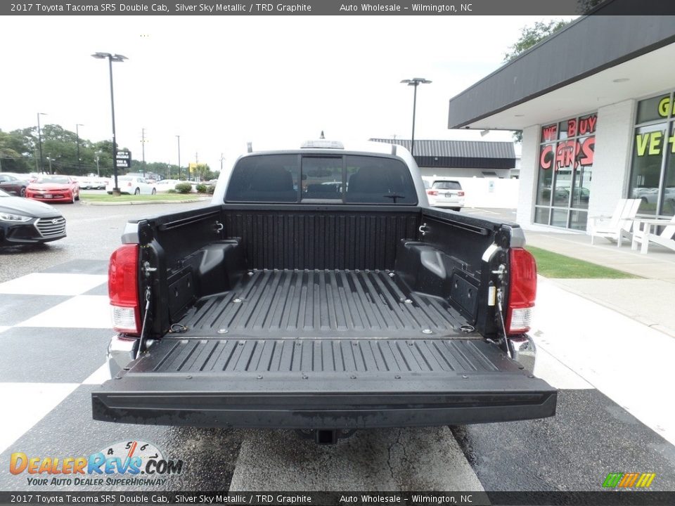 2017 Toyota Tacoma SR5 Double Cab Silver Sky Metallic / TRD Graphite Photo #5