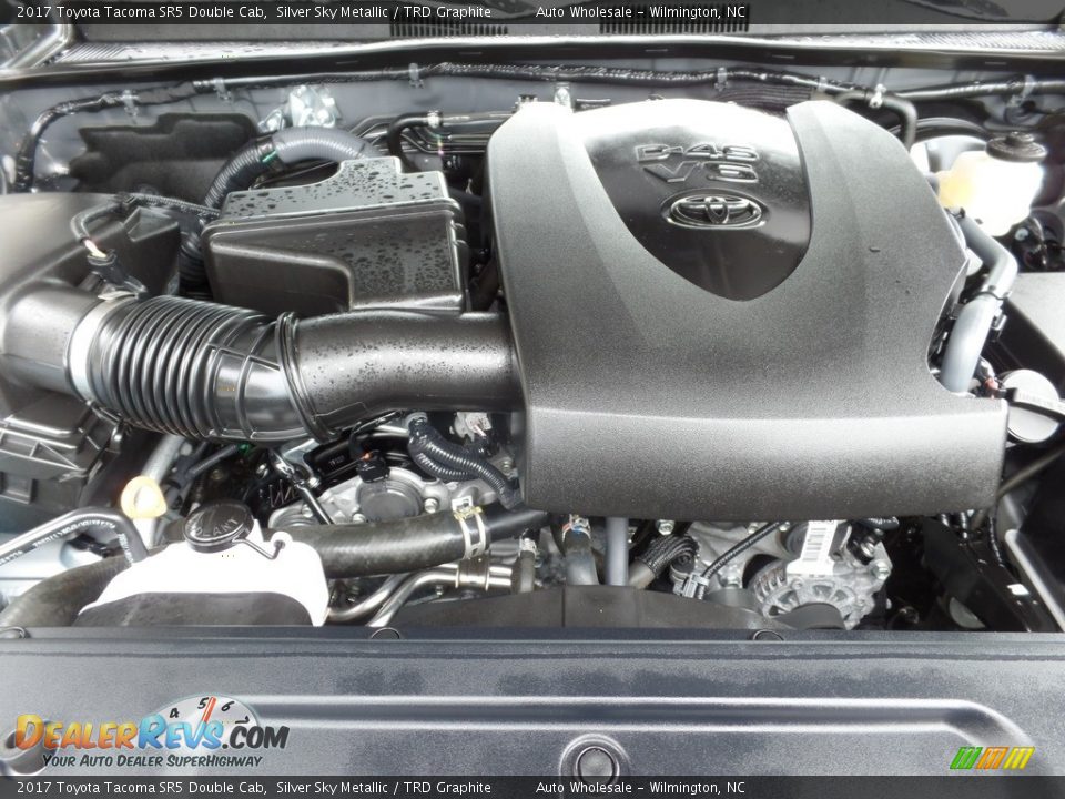 2017 Toyota Tacoma SR5 Double Cab Silver Sky Metallic / TRD Graphite Photo #6