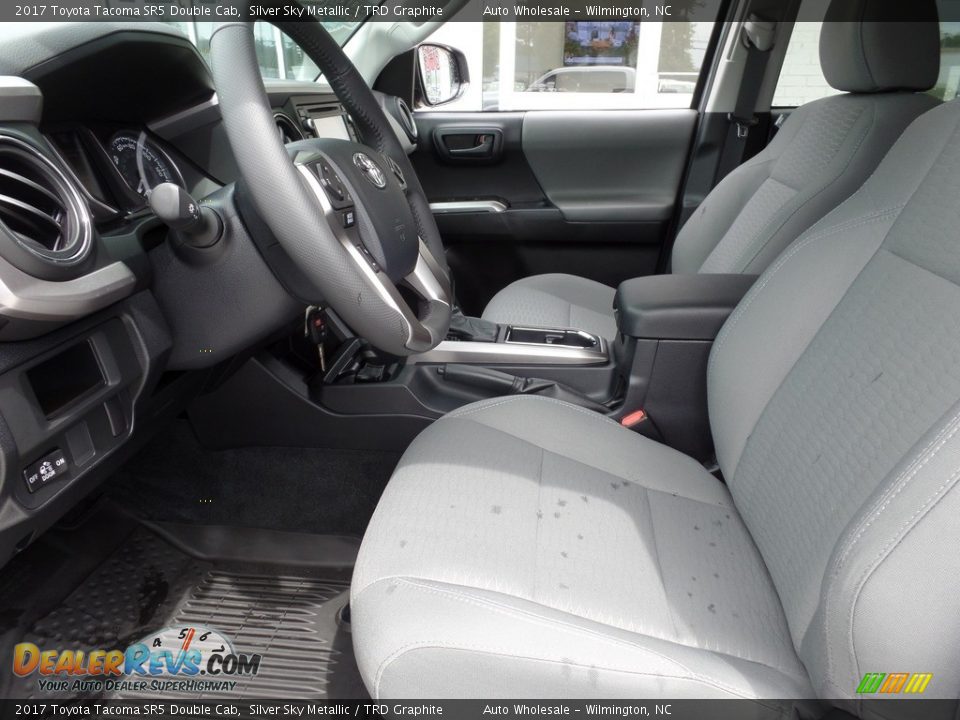 2017 Toyota Tacoma SR5 Double Cab Silver Sky Metallic / TRD Graphite Photo #11