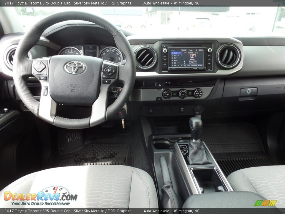 2017 Toyota Tacoma SR5 Double Cab Silver Sky Metallic / TRD Graphite Photo #15