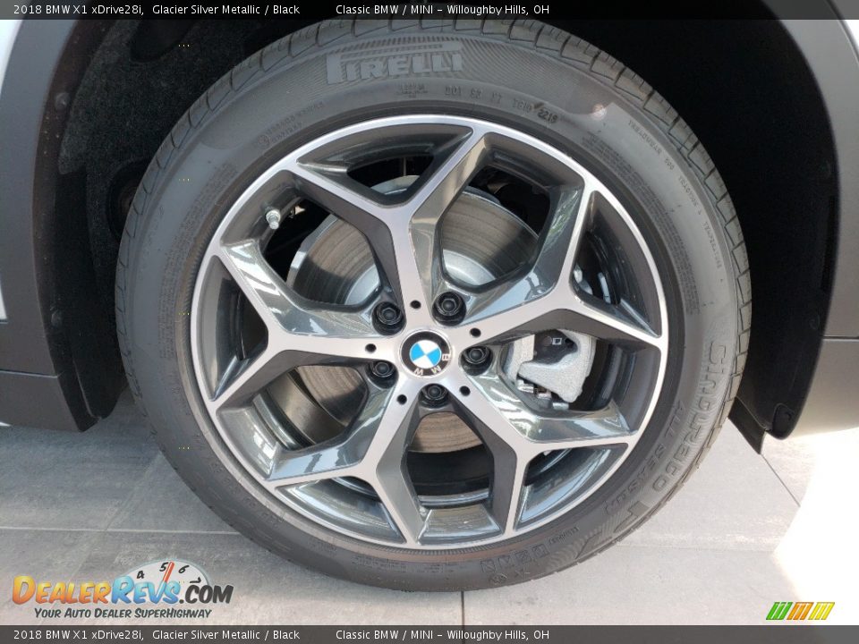 2018 BMW X1 xDrive28i Glacier Silver Metallic / Black Photo #5
