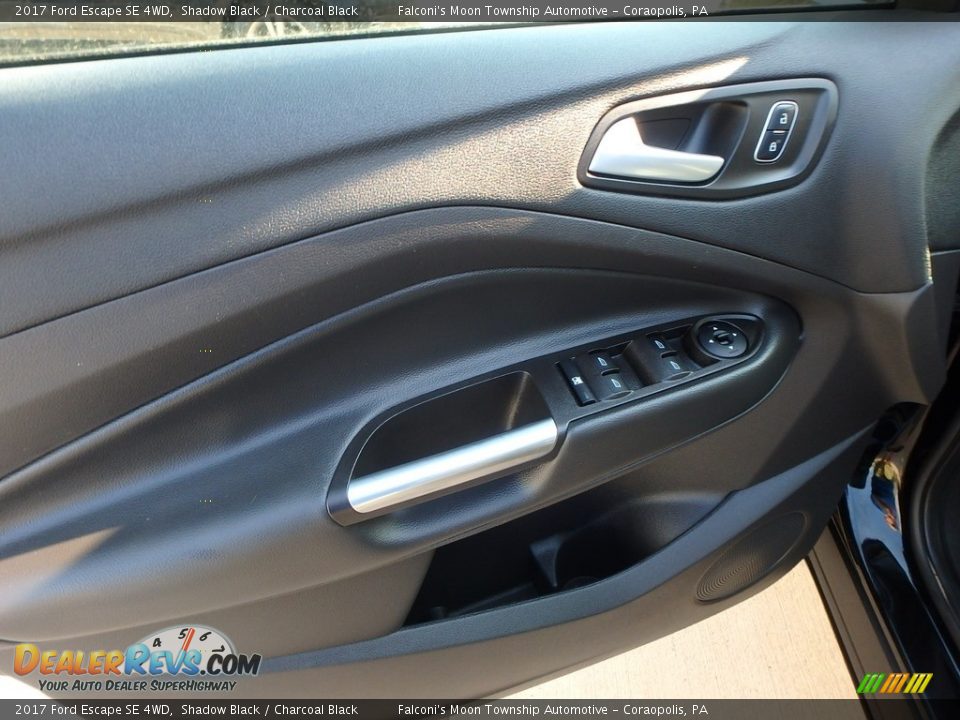 2017 Ford Escape SE 4WD Shadow Black / Charcoal Black Photo #19