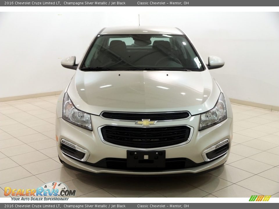 2016 Chevrolet Cruze Limited LT Champagne Silver Metallic / Jet Black Photo #2