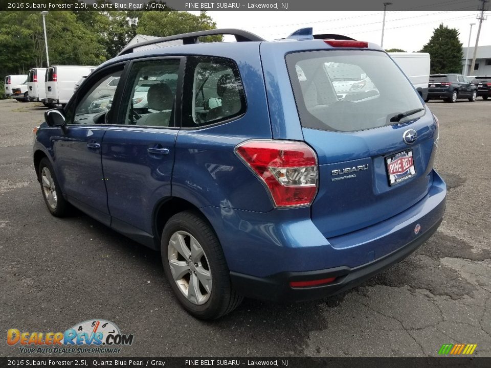 2016 Subaru Forester 2.5i Quartz Blue Pearl / Gray Photo #2