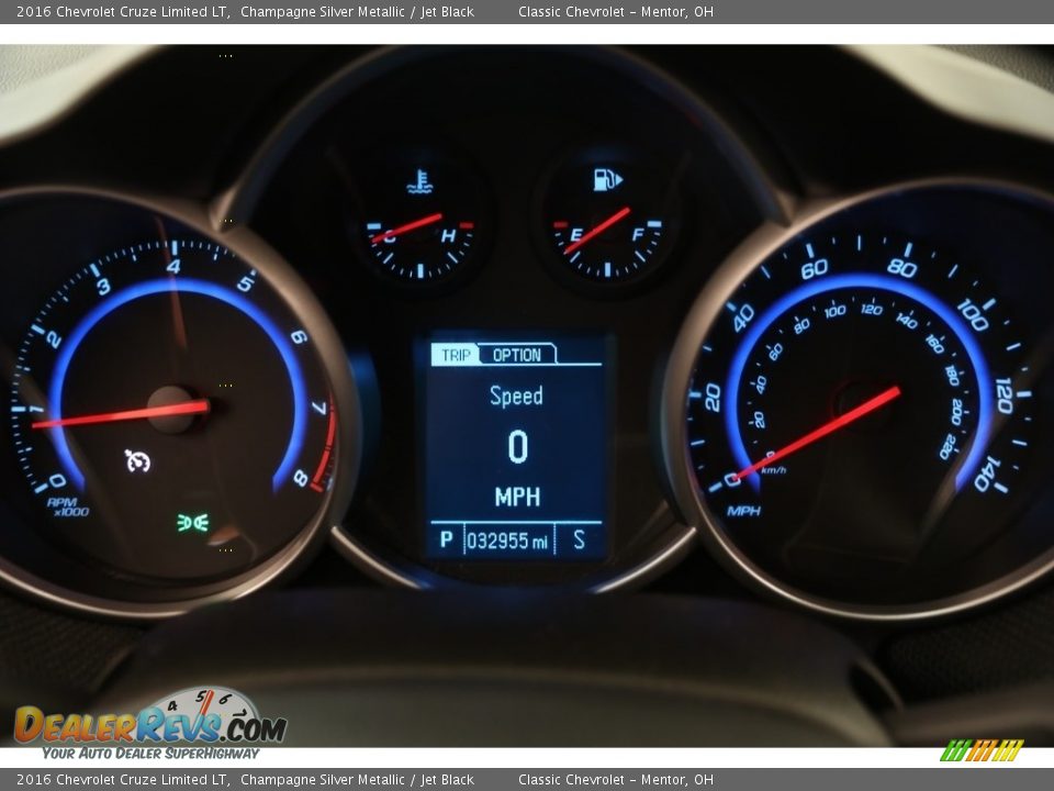 2016 Chevrolet Cruze Limited LT Champagne Silver Metallic / Jet Black Photo #7