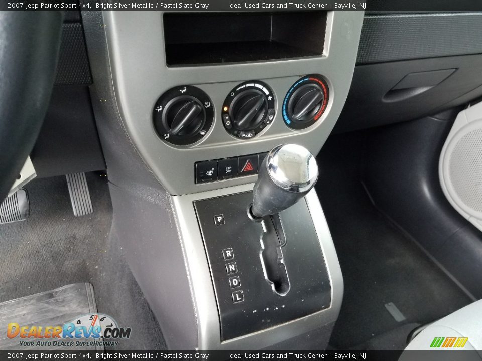 2007 Jeep Patriot Sport 4x4 Bright Silver Metallic / Pastel Slate Gray Photo #16