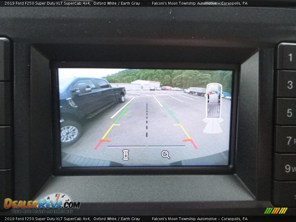 2019 Ford F250 Super Duty XLT SuperCab 4x4 Oxford White / Earth Gray Photo #15