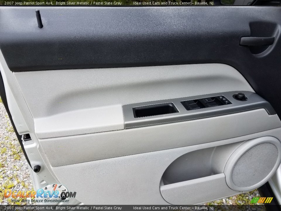 2007 Jeep Patriot Sport 4x4 Bright Silver Metallic / Pastel Slate Gray Photo #19