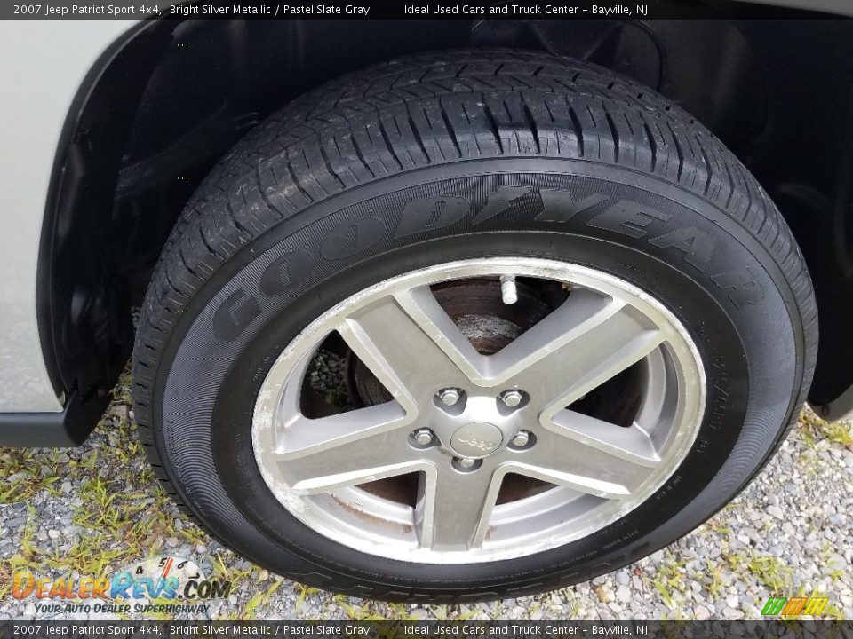 2007 Jeep Patriot Sport 4x4 Bright Silver Metallic / Pastel Slate Gray Photo #25