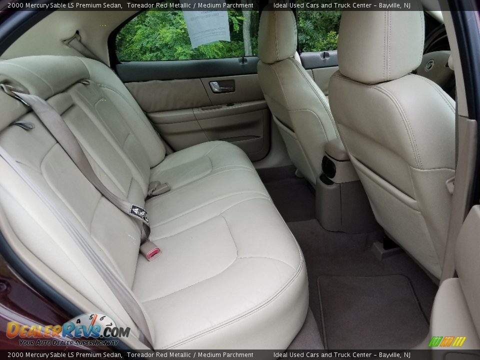 2000 Mercury Sable LS Premium Sedan Toreador Red Metallic / Medium Parchment Photo #6
