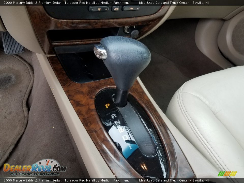 2000 Mercury Sable LS Premium Sedan Toreador Red Metallic / Medium Parchment Photo #10