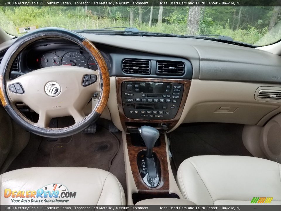 2000 Mercury Sable LS Premium Sedan Toreador Red Metallic / Medium Parchment Photo #17