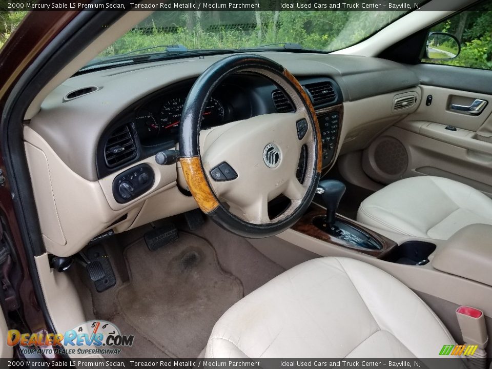 2000 Mercury Sable LS Premium Sedan Toreador Red Metallic / Medium Parchment Photo #18