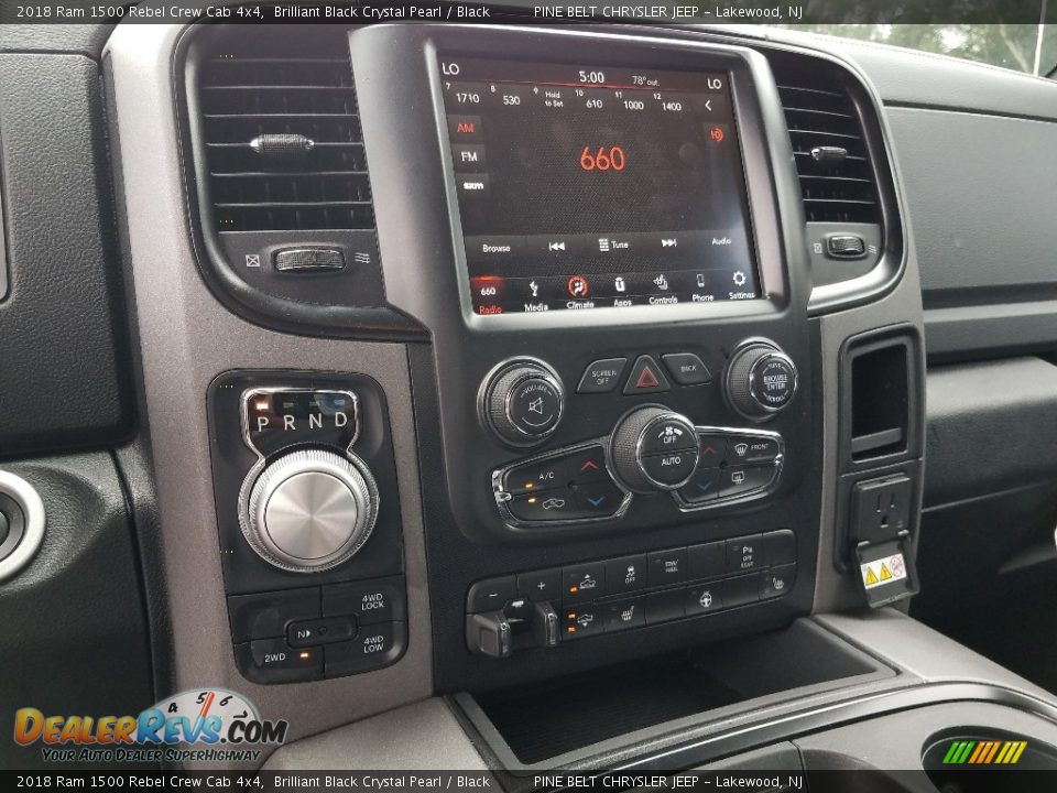 2018 Ram 1500 Rebel Crew Cab 4x4 Brilliant Black Crystal Pearl / Black Photo #4
