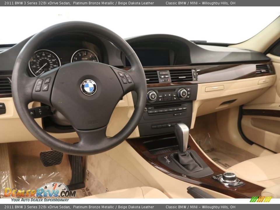 2011 BMW 3 Series 328i xDrive Sedan Platinum Bronze Metallic / Beige Dakota Leather Photo #6