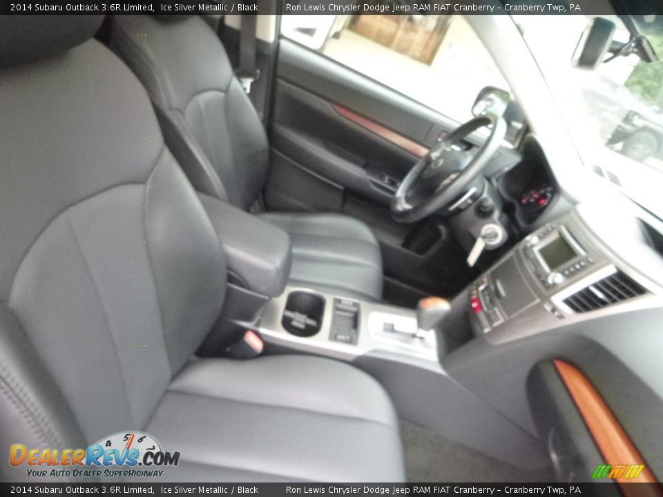 2014 Subaru Outback 3.6R Limited Ice Silver Metallic / Black Photo #11