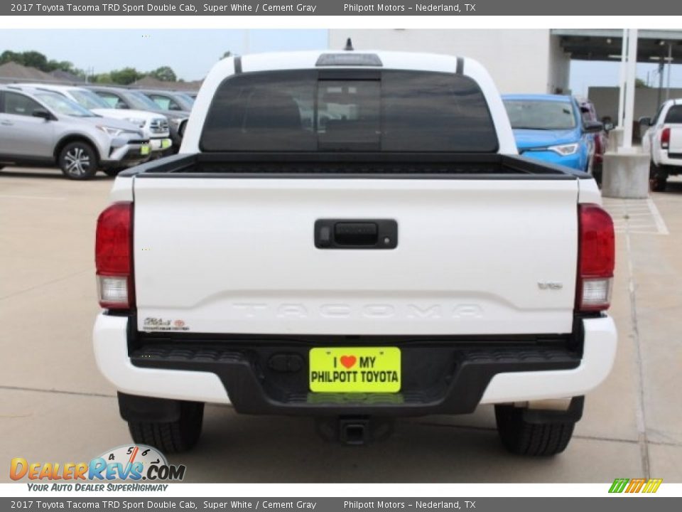 2017 Toyota Tacoma TRD Sport Double Cab Super White / Cement Gray Photo #7