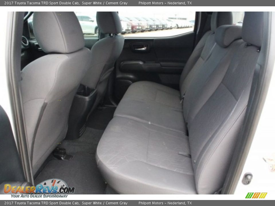 2017 Toyota Tacoma TRD Sport Double Cab Super White / Cement Gray Photo #25