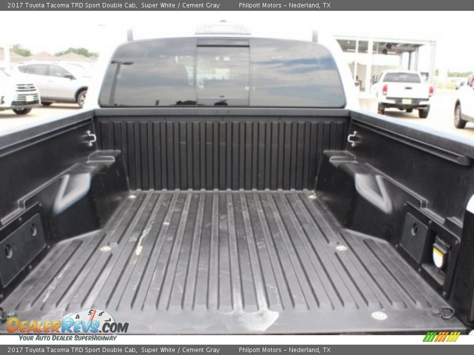 2017 Toyota Tacoma TRD Sport Double Cab Super White / Cement Gray Photo #28
