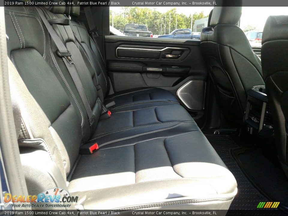 2019 Ram 1500 Limited Crew Cab 4x4 Patriot Blue Pearl / Black Photo #11