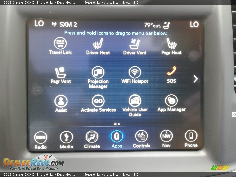 2018 Chrysler 300 C Bright White / Deep Mocha Photo #26